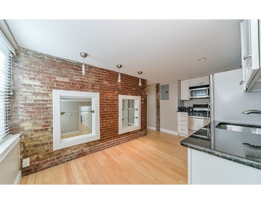 27 Rutland St unit 1, Boston, MA 02118 - photo 1