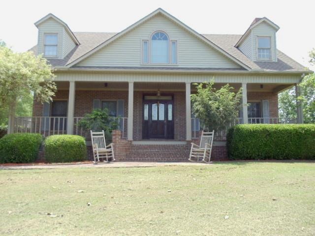 204 Sugar Tree Ln, Pulaski, TN 38478 - photo 1