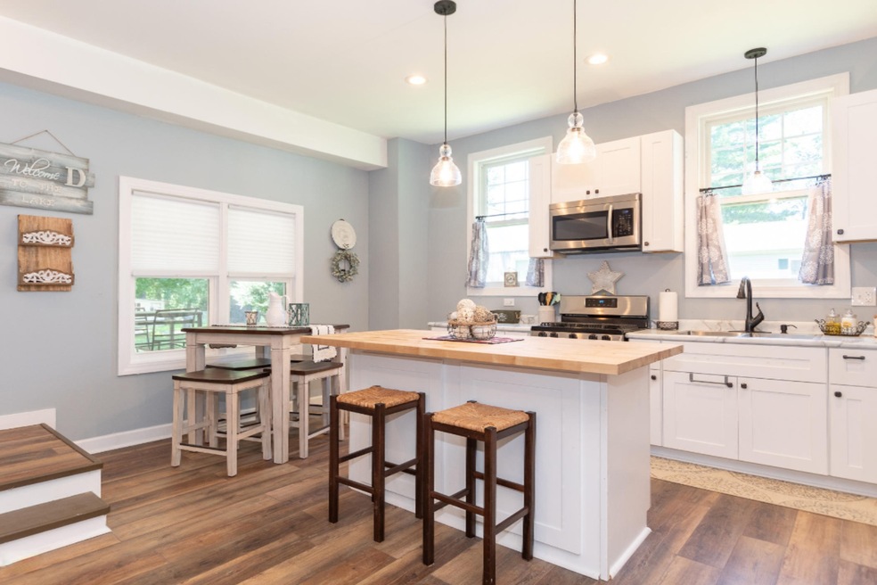 4577 Douglas Terrace-9