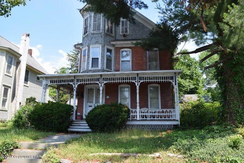 608 Thomas St, Stroudsburg, PA 18360 - photo 1
