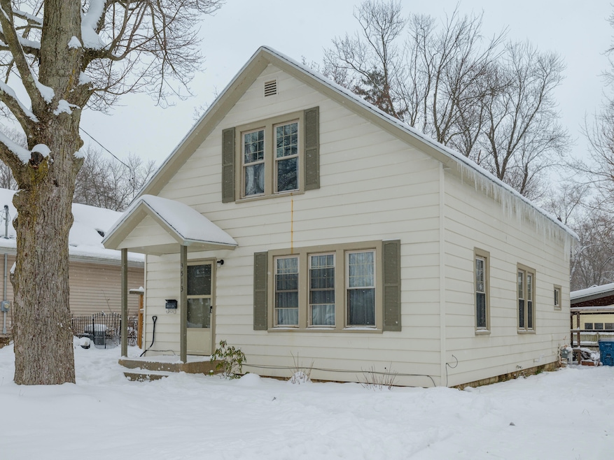 3513 Lowden St-101