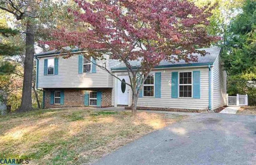 386 Wildwood Ct, Charlottesville, VA 22901 - photo 1