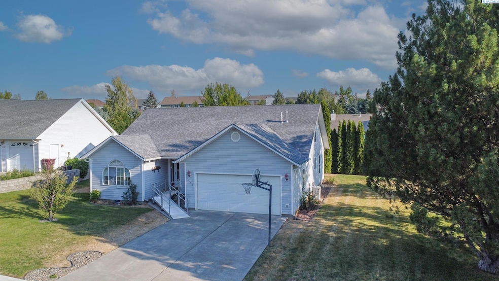 Sold $450,000 • Co-Listing Agent