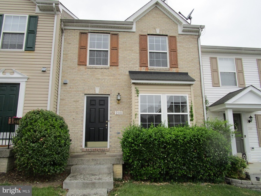 208 Hupps Hill Ct, Strasburg, VA 22657 - photo 1