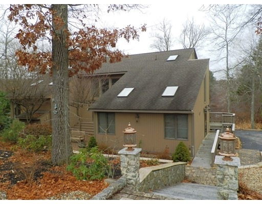 1709 West St, Stoughton, MA 02072 - photo 1