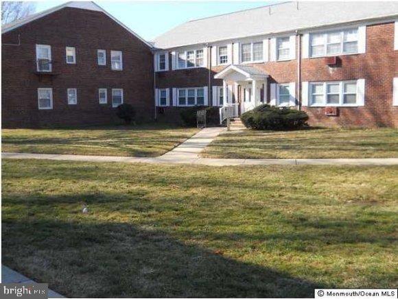 64 Stonehurst Blvd unit A, Freehold, NJ 07728 - photo 1