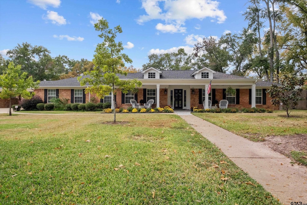 719 Trenton Dr, Tyler, TX 75703 - photo 1