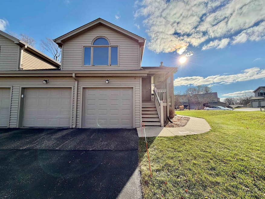 5205 Preservation Pointe Dr, Loves Park, IL 61111 - photo 1