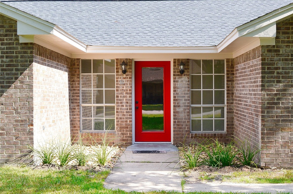 80 Fulton Dr N, Alvin, TX 77511 - photo 1