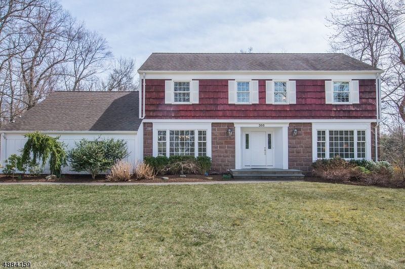 388 Atwood Place, Wyckoff, NJ 07481 - photo 1