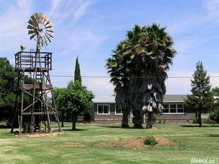 Unique Nearly 2 Acre Property with 3 bedroom home 