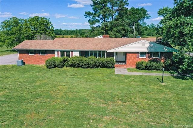 9701 Cedar Ln, Disputanta, VA 23842 - photo 1