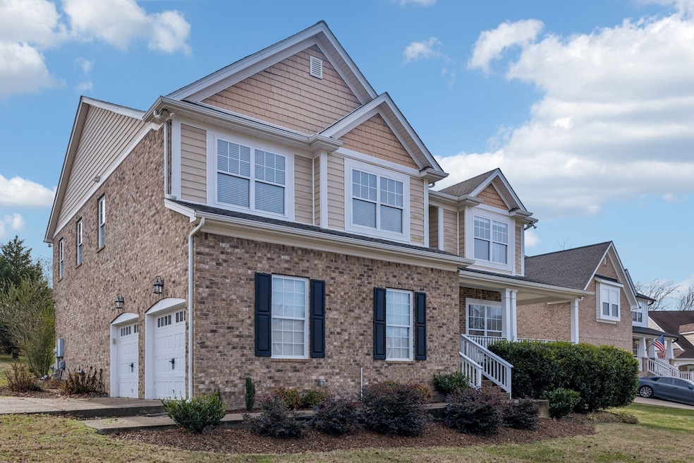 7717 Riverview Bend Dr, Nashville, TN 37221 - photo 1