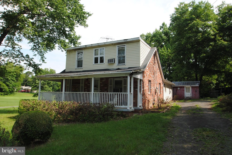 12523 Izaak Walton Dr, Bristow, VA 20136 - photo 1