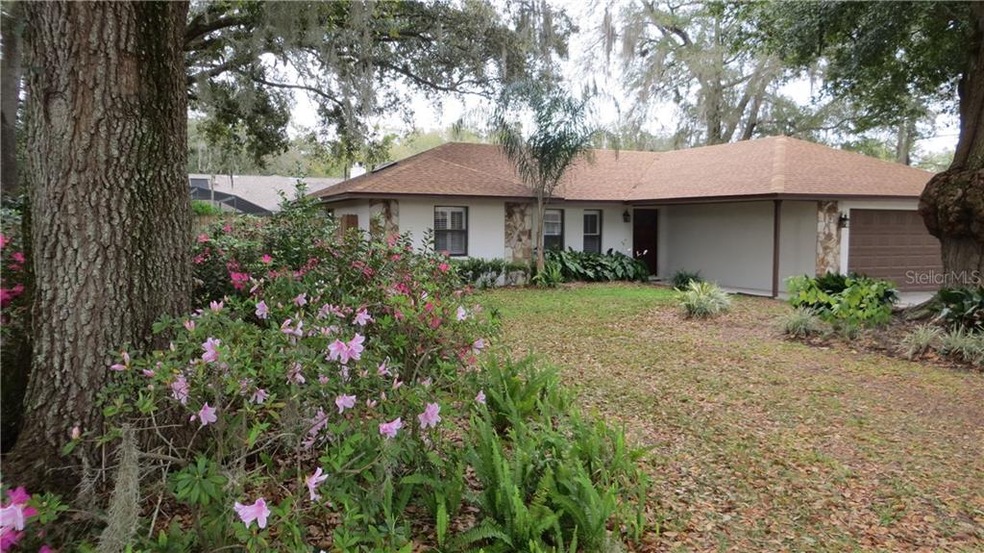 FRONT VIEW - ESTABLISHED LANDSCAPING