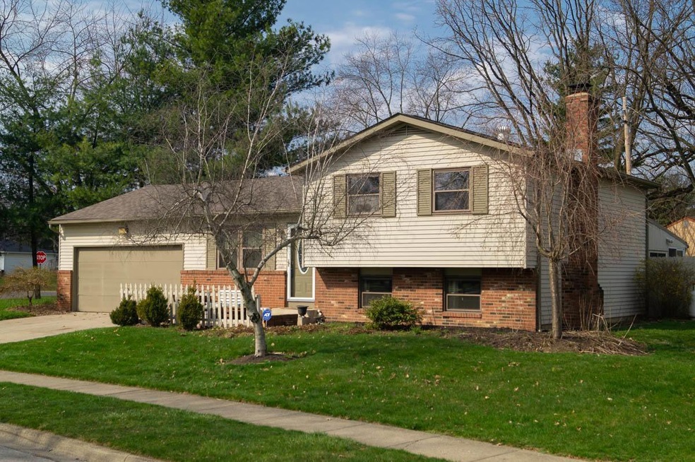 4895 Dunlap