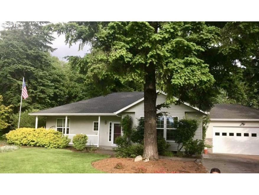 740 Gray Pine St, Lyons, OR 97358 - photo 1