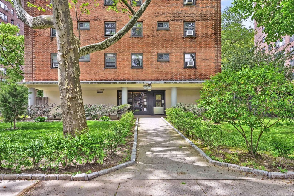 Queensview unit 3C, Astoria, NY 11106 - photo 1