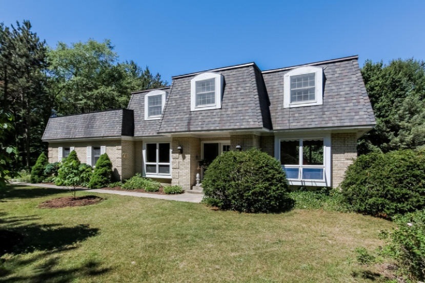 004-Front_View-2946067-small