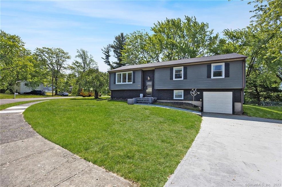 7 Gregory Rd, West Haven, CT 06516 - photo 1