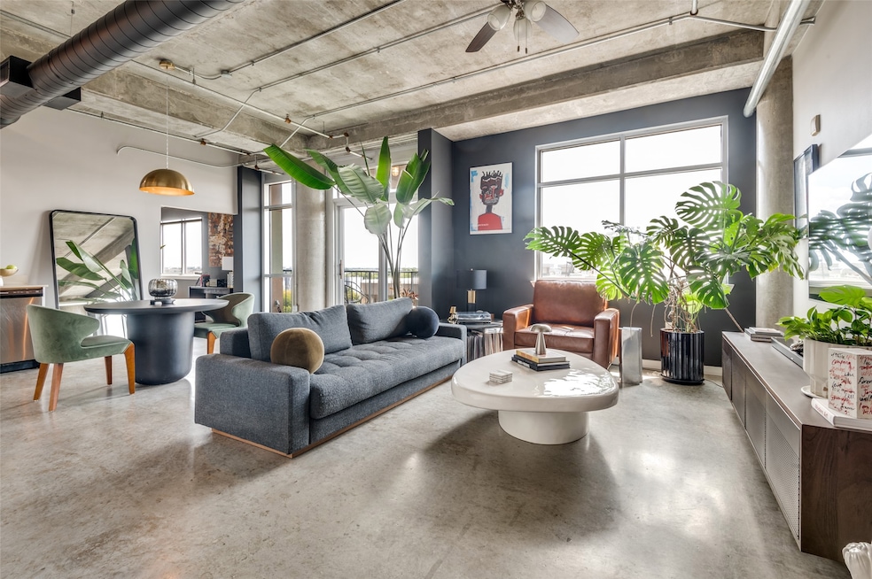 For Sale $299,900 • Co-Listing Agent