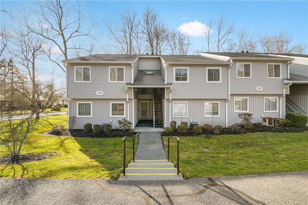 153 Flintlock Way unit B, Yorktown Heights, NY 10598 - photo 1