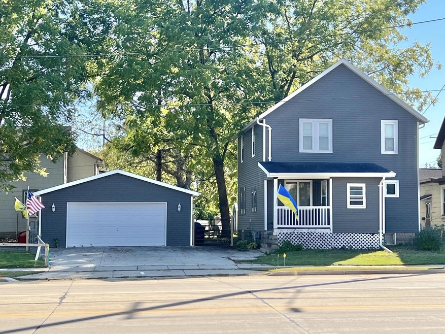 607 W Franklin St, Appleton