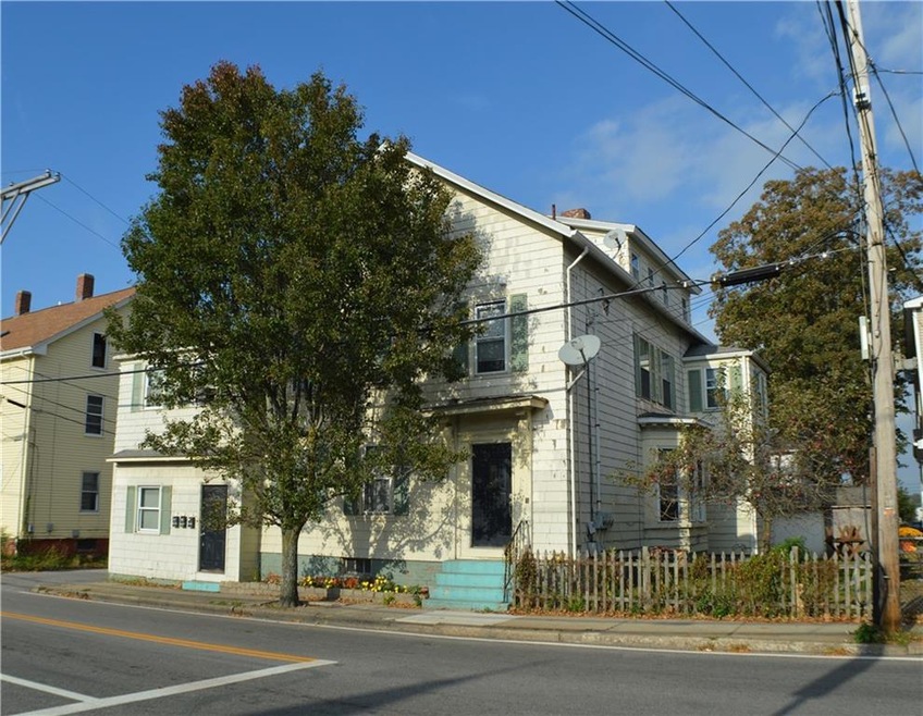 146 Main St, Warren, RI 02885 - photo 1