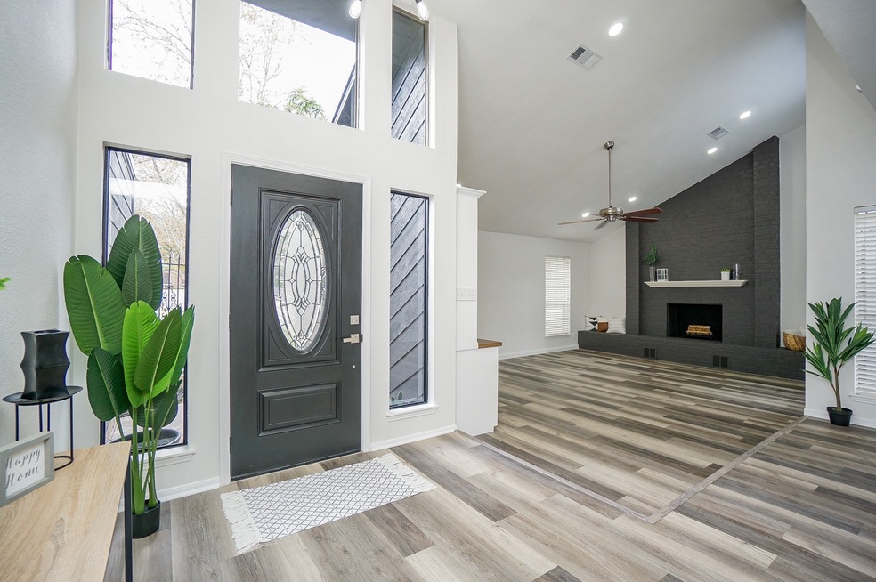 1613 Chestnut Ln, Richmond, TX 77469 - photo 1