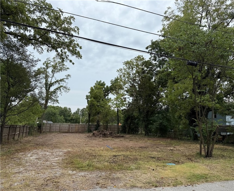 1407 S 4th St, Rogers, AR 72756 - photo 1