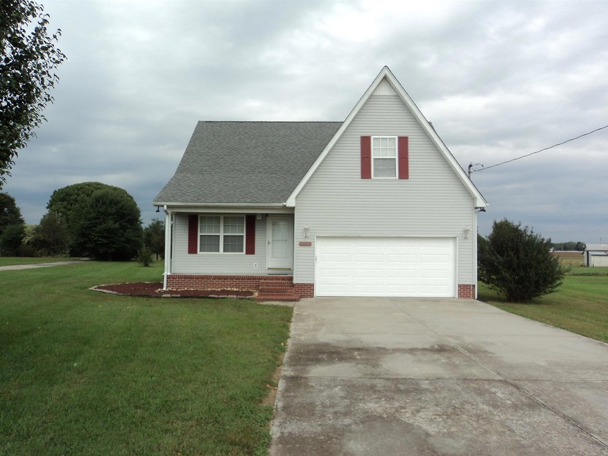 Well kept home in the new union area, very convenient to Manchester, and surrounding areas.