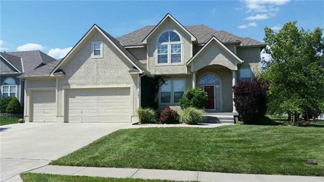 1502 Verona Cir, Raymore, MO 64083 - photo 1