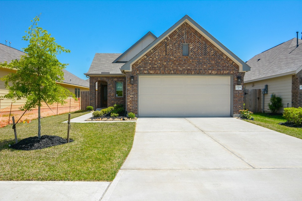 2914 Yaupon Grove Ln, Conroe, TX 77385 - photo 1