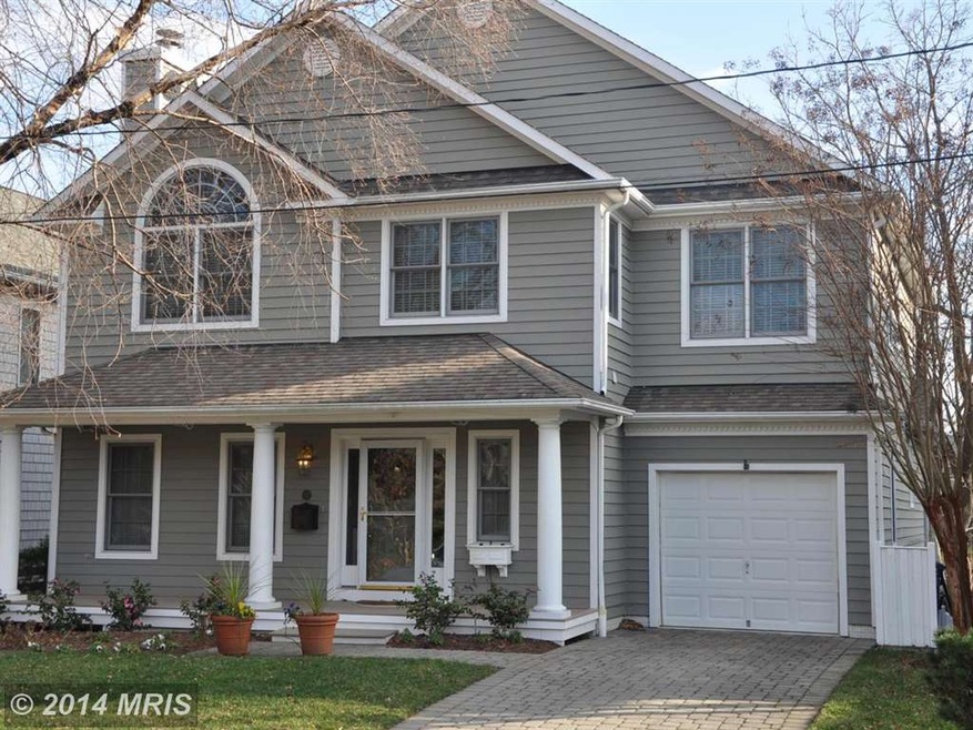 817 Chester Ave, Annapolis, MD 21403 - photo 1