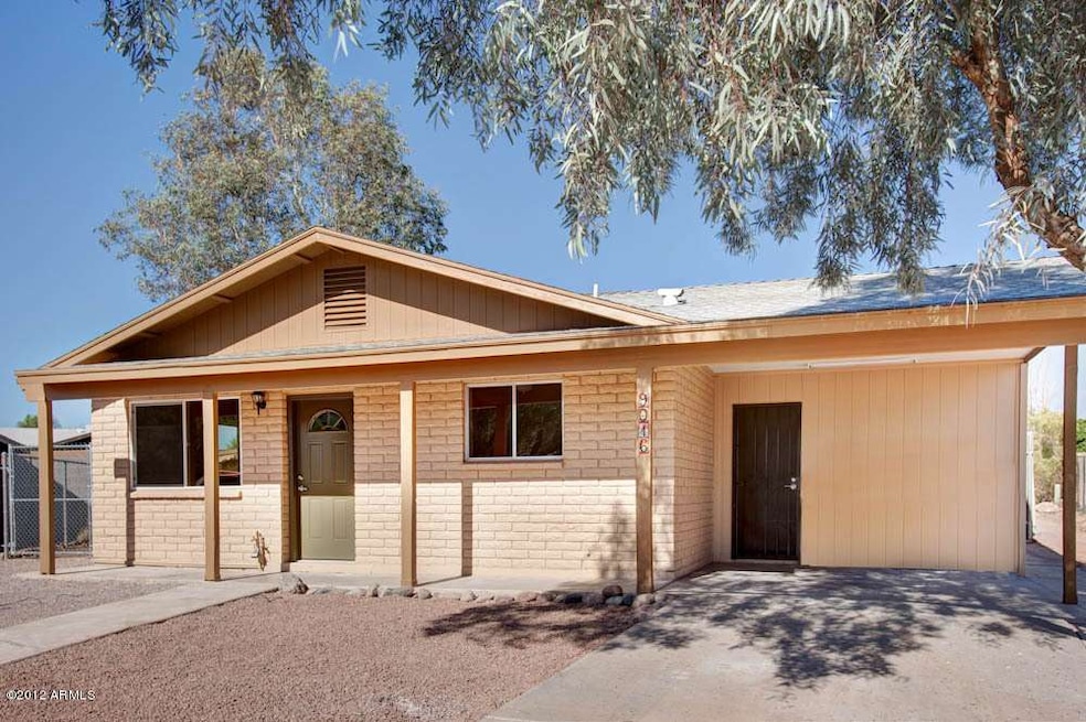 3 Bedroom Home w/ Mountain Views!