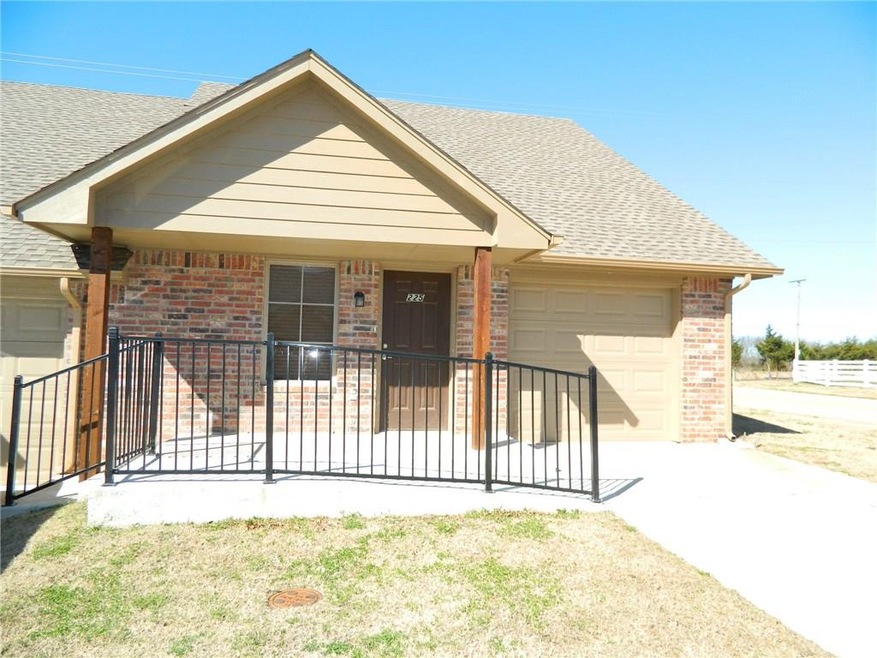 13807 Acme Rd unit 225, Shawnee, OK 74804 - photo 1