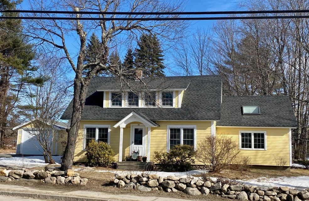 57 Main St, New London, NH 03257 - photo 1