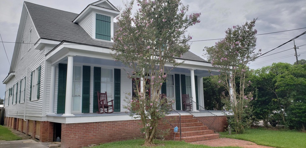 429 W Main St