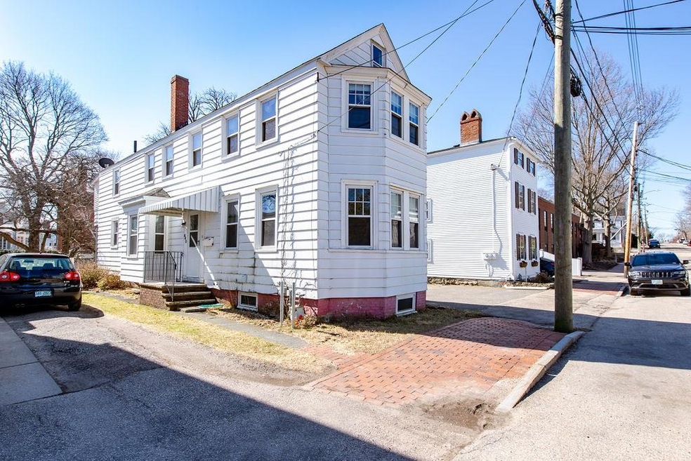 542 State St, Portsmouth, NH 03801 - photo 1