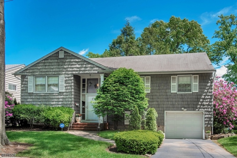 17 Glenfield Rd, Bloomfield, NJ 07003 - photo 1