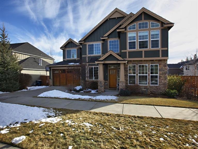 19565 Aster Ln, Bend, OR 97702 - photo 1