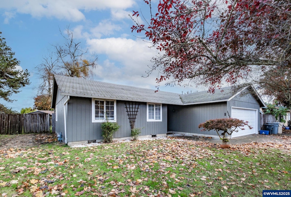 Under Contract $330,000 • Co-Listing Agent