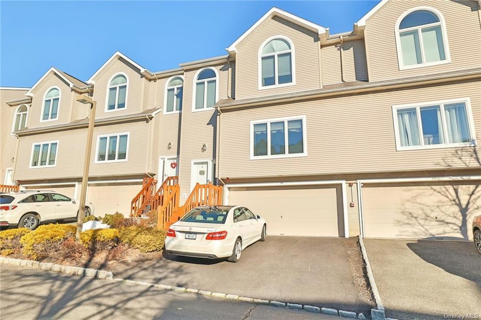 19 Leif Blvd, Congers, NY 10920 - photo 1