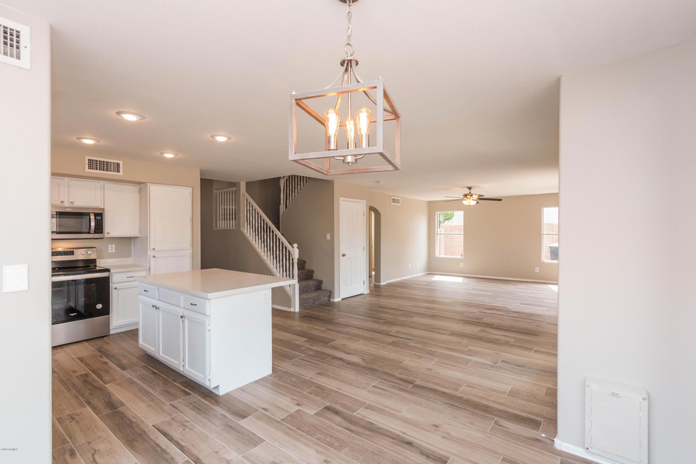 646 W Naranja Ave, Mesa, AZ 85210 - photo 1