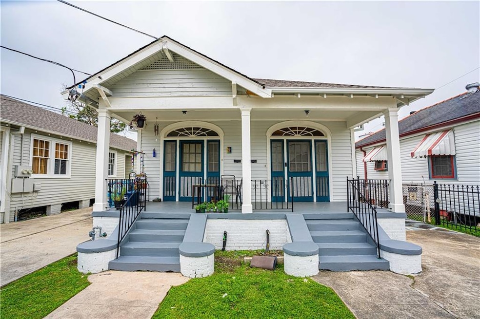 8628 30 Apple St, New Orleans, LA 70118 - photo 1