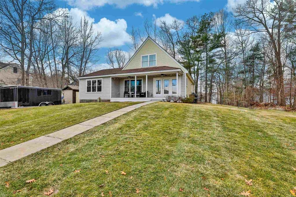 70 Conleys Grove Rd, Derry, NH 03038 - photo 1