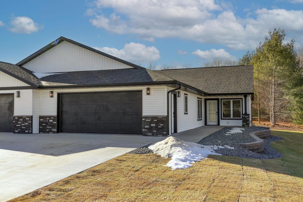 11983 Jay St, Trempealeau, WI 54661 - photo 1