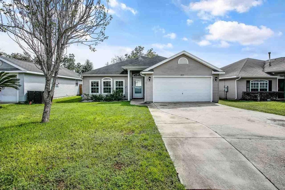 1425 Newcastle Way, Pensacola, FL 32534 - photo 1