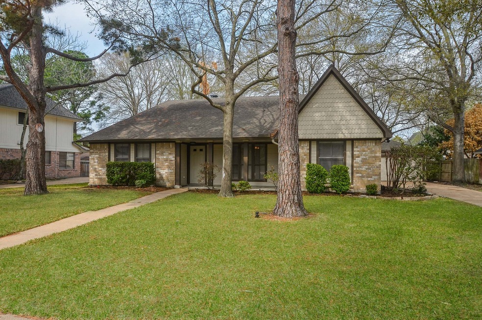 15806 Mesa Gardens Dr, Houston, TX 77095 - photo 1