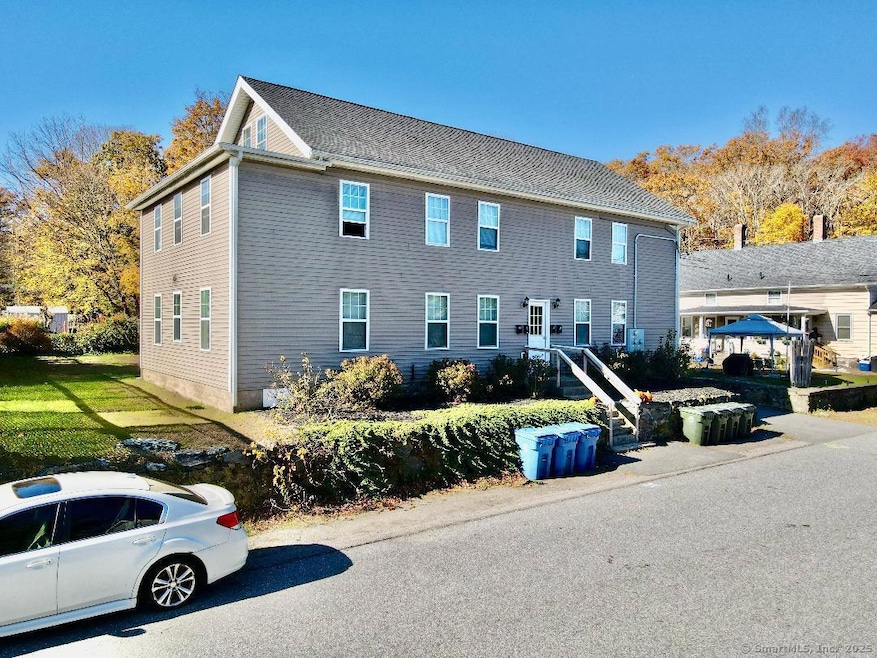 For Rent $1,600/month • Co-Listing Agent